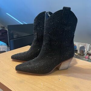 Women’s Black Sparkly Cowboy Boots Size 8
